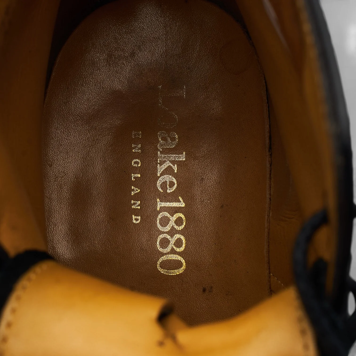 1880 'Burford 2' Black Leather Boots Brogues UK 7 F - Image 6