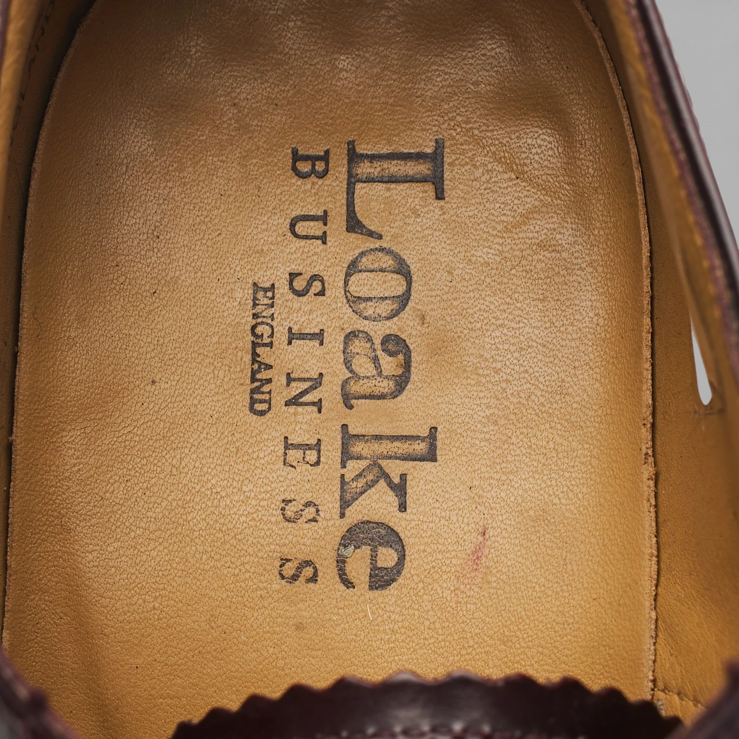 '206' Burgundy Leather Oxford Semi Brogues UK 7.5 F - Image 6