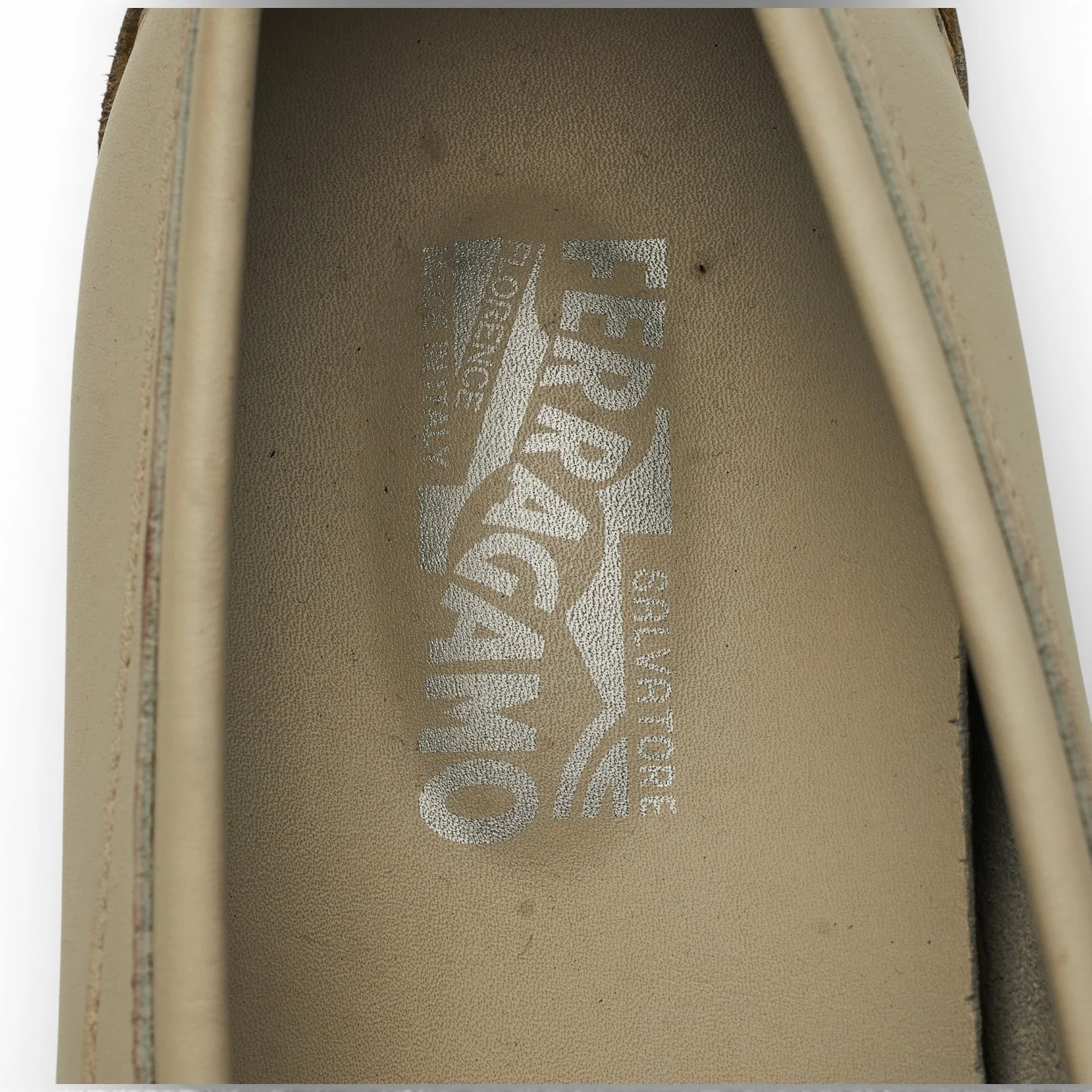 Gancini Cream Leather Driving Loafers UK 11.5 - Image 6